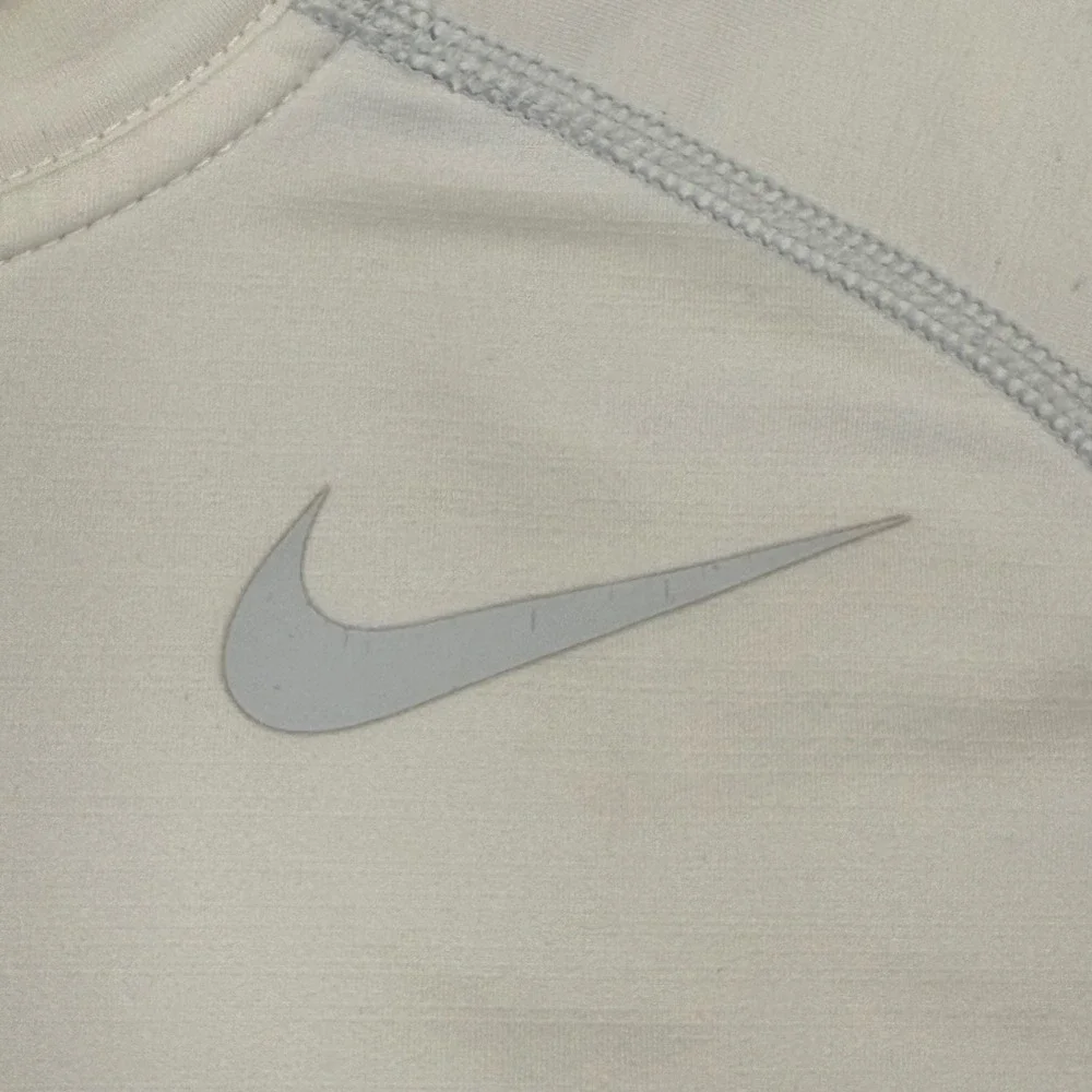 Vtg Nike Pro Dri-FIT Mens L Fitted Long-Sleeve Base Layer Top White 659814-100